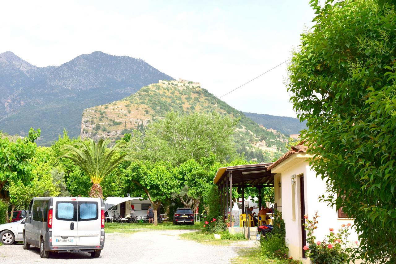 Camping & Bungalows Castle View Mistra Dış mekan fotoğraf