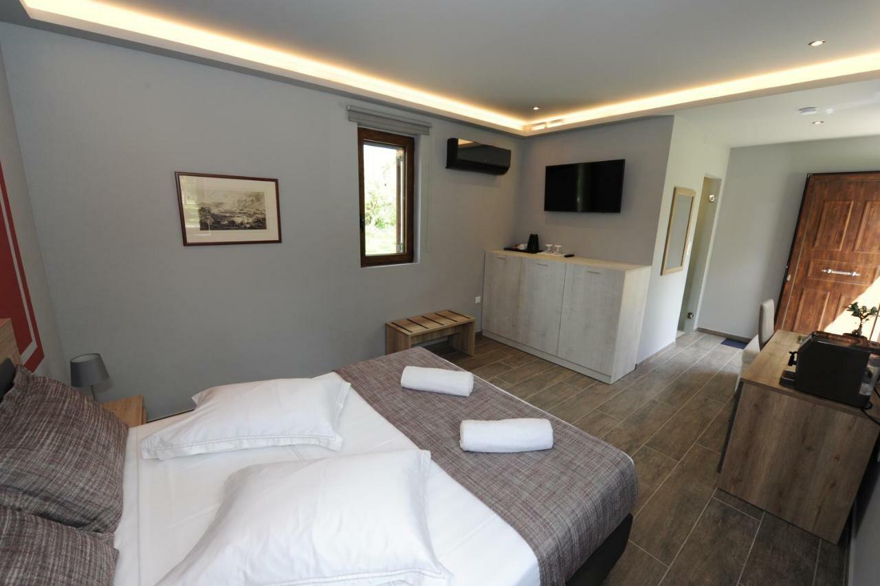 Camping & Bungalows Castle View Mistra Dış mekan fotoğraf