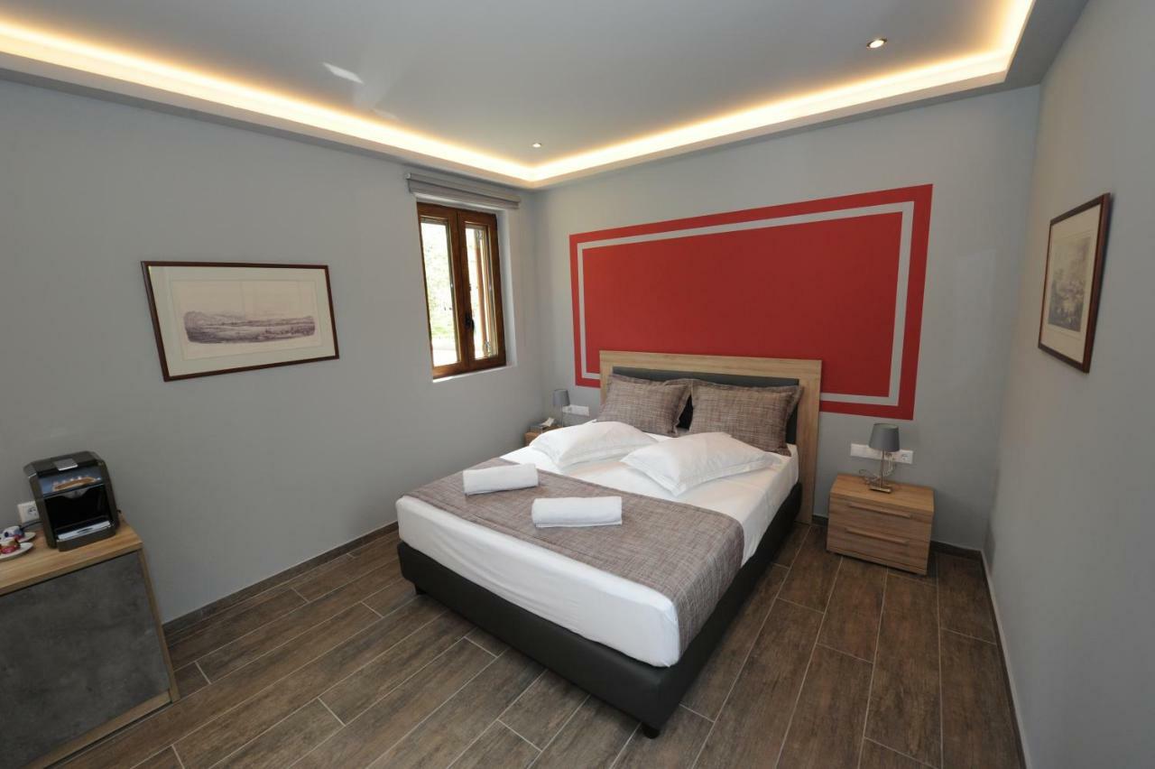 Camping & Bungalows Castle View Mistra Dış mekan fotoğraf